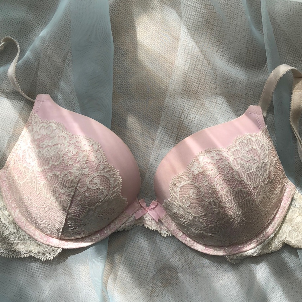 Victoria’s Secret bra